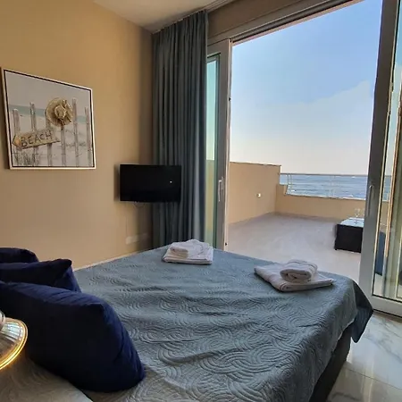 Bay Square Penthouse Апартаменты *